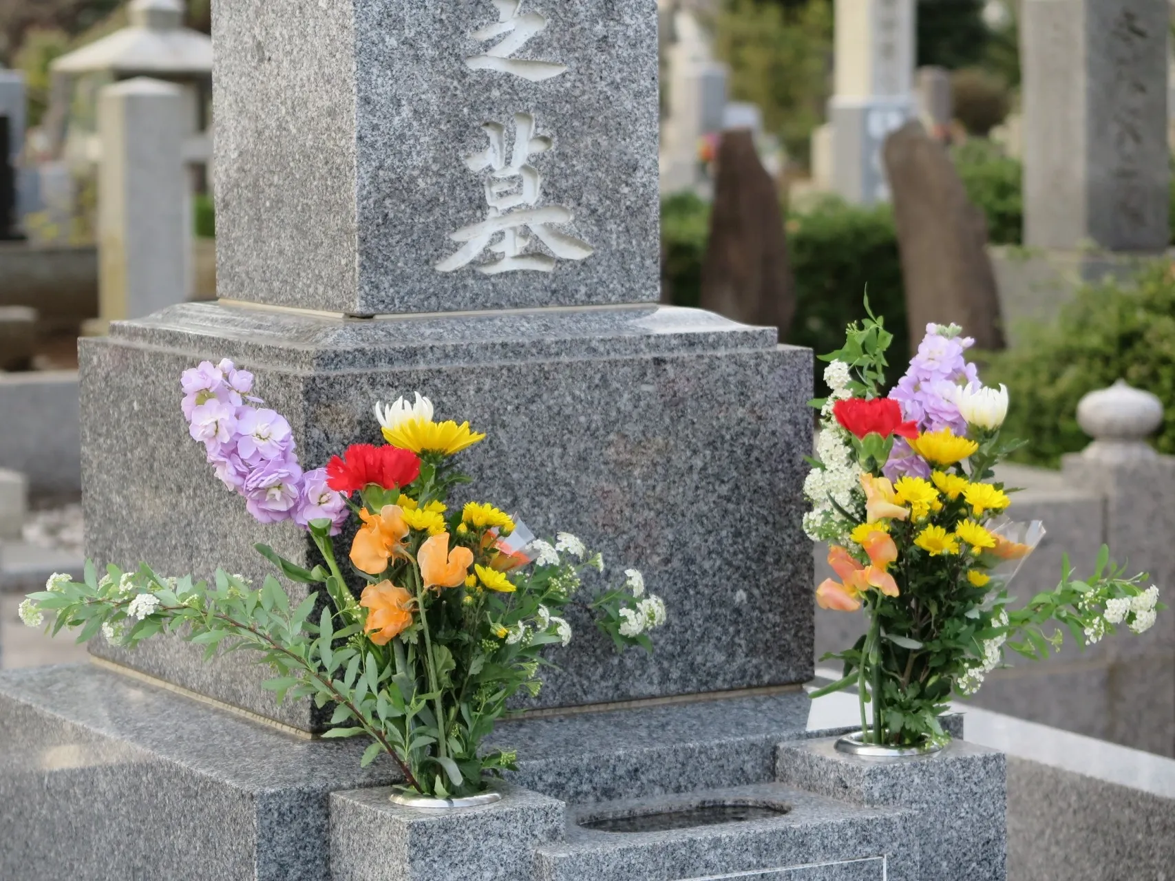 お墓を持たない選択が増えている理由
