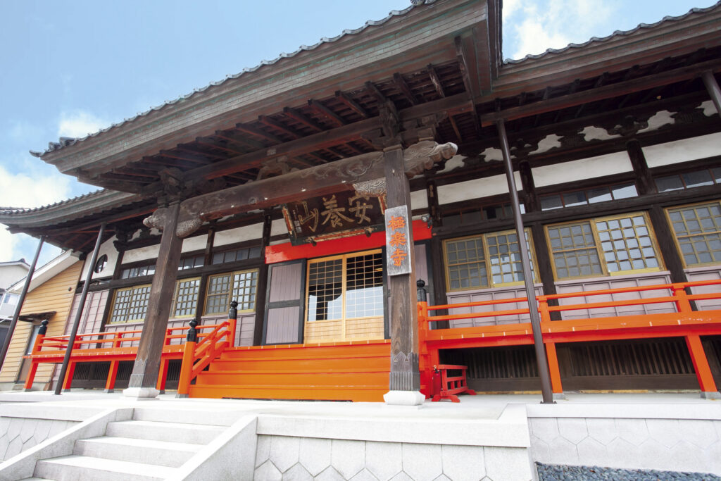 極楽寺(金沢霊園)